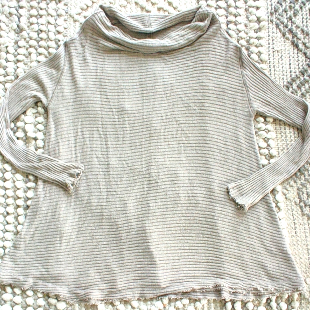 Free People Lover Split Back Thermal Pullover Sma… - image 2